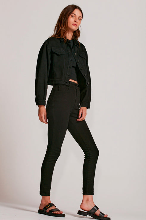 CALÇA SKINNY SARJA PRETO