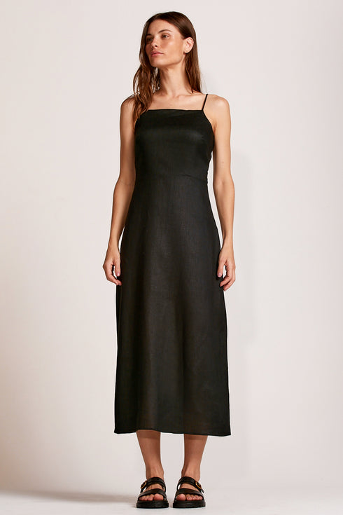 VESTIDO FENDA LATERAL PRETO