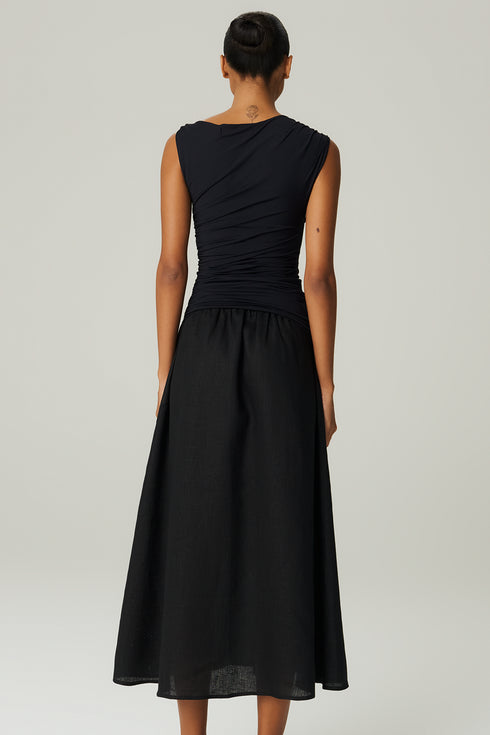 SAIA MID LINHO PRETO