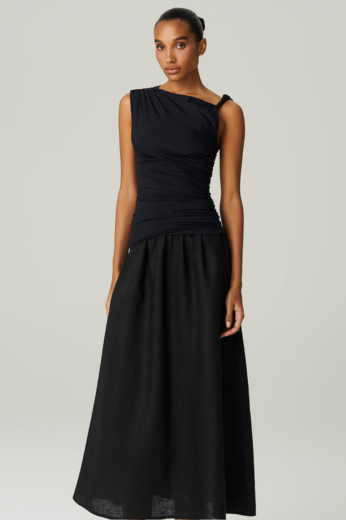 SAIA MID LINHO PRETO