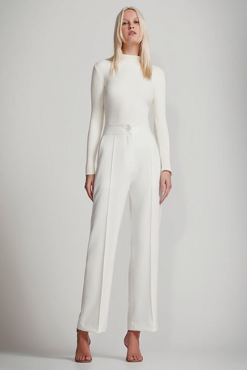 BLUSA TRICÔ GOLA ALTA OFF WHITE