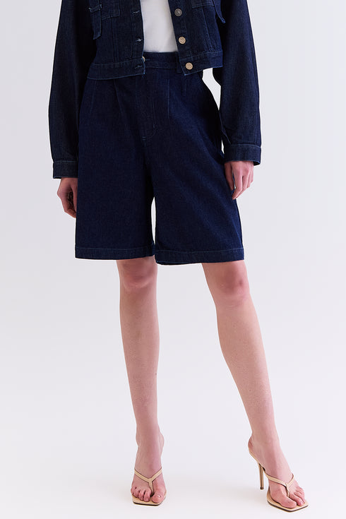 BERMUDA JEANS AZUL ESCURO