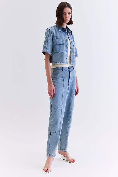 CALÇA JEANS RECORTES AZUL CLARO