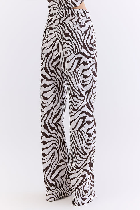 CALÇA SARJA ZEBRA MARROM COM OFF