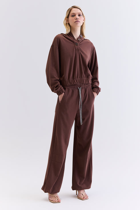 CALÇA AJUSTE NA BARRA CHOCOLATE