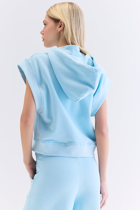 COLETE MOLETOM AZUL CLARO