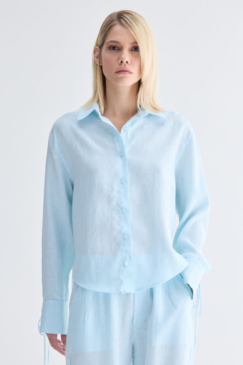 CAMISA BÁSICA AZUL CLARO