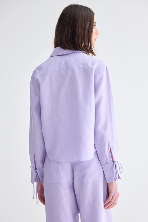 CAMISA BÁSICA LÍLAS