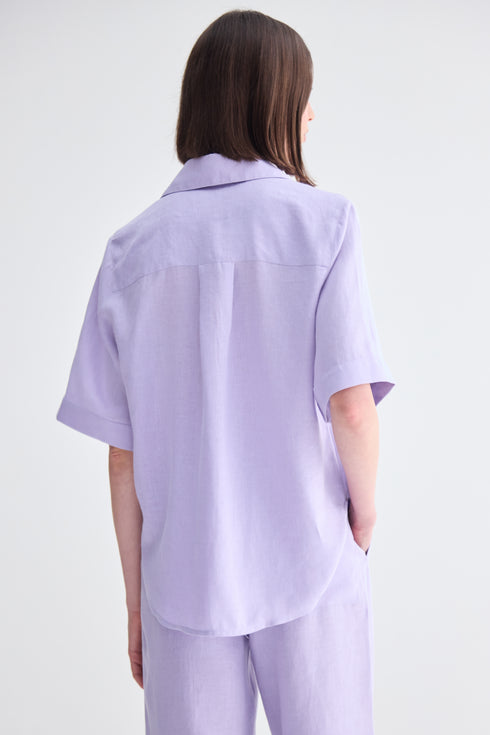 CAMISA MANGA CURTA LÍLAS