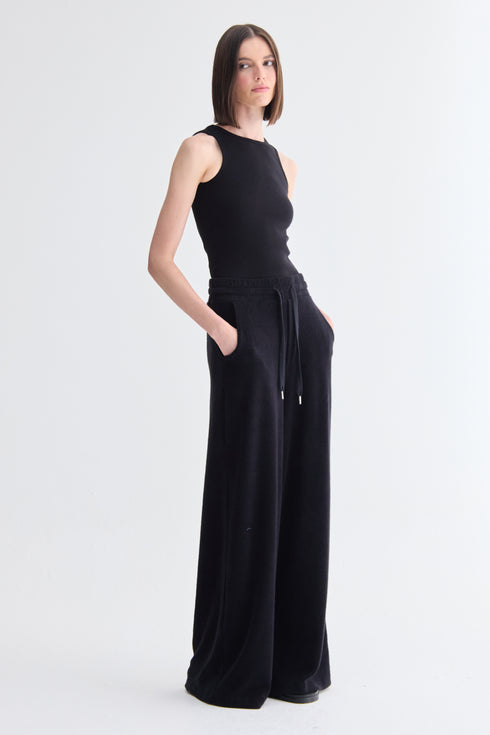 REGATA BÀSICA PRETO