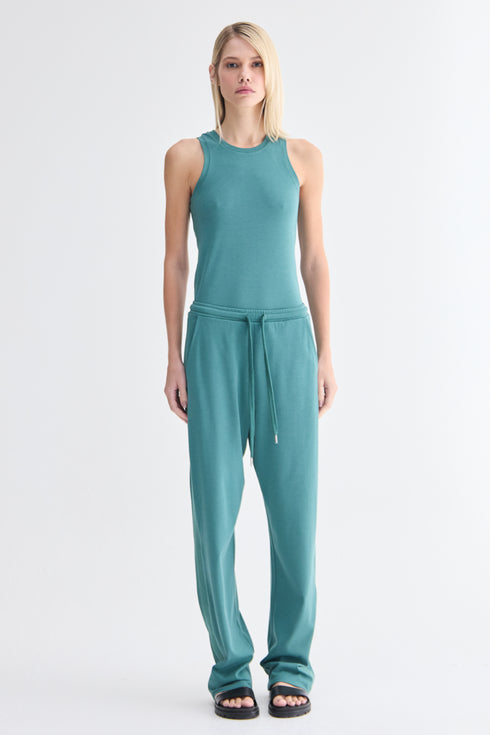 REGATA BÁSICA VERDE ESCURO