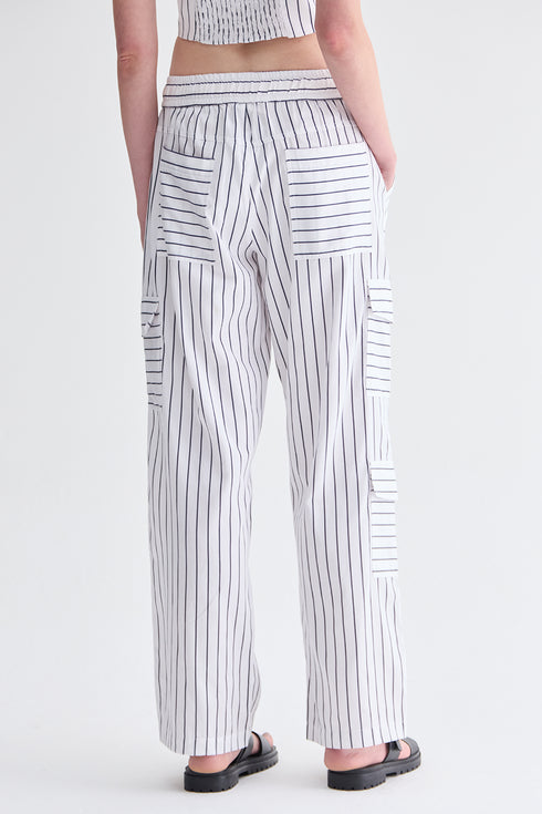 CALÇA LISTRA FINA MARINHO