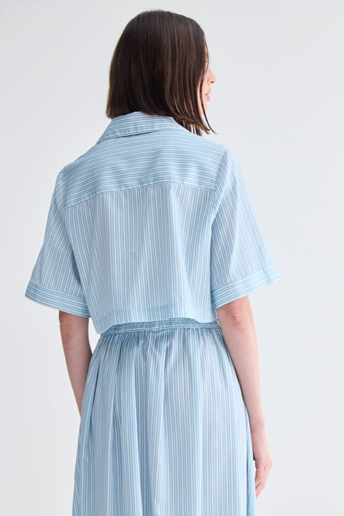 CAMISA MANGA CURTA LISTRA AZUL CLARO