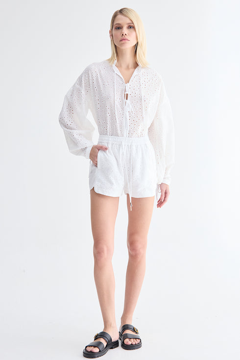 SHORTS BORDADO BRANCO