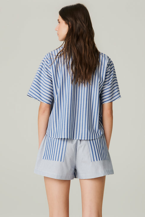 SHORTS LISTRADO MARINHO