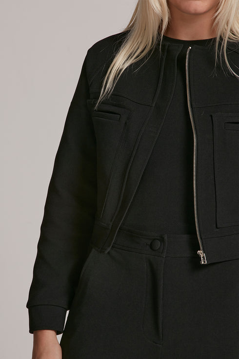 JAQUETA BOLSOS PRETO