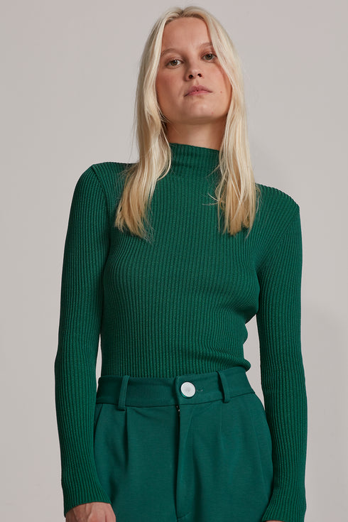 BLUSA TRICÔ GOLA ALTA VERDE