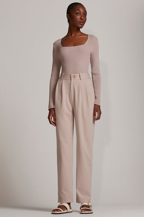 BLUSA DECOTE QUADRADO TRICÔ BEGE