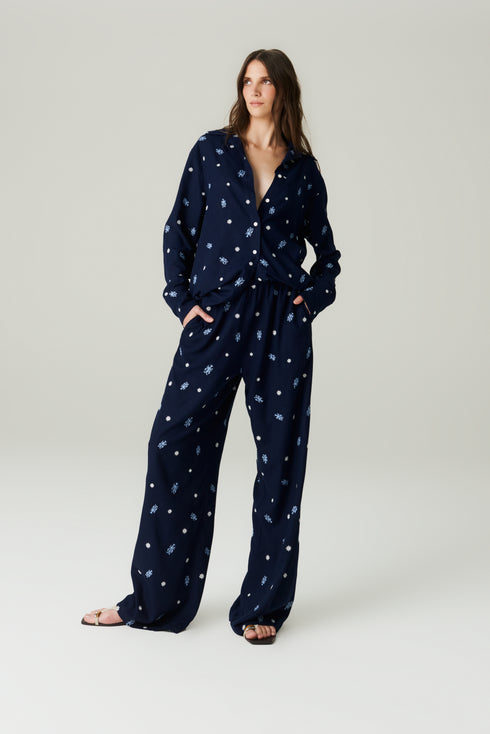 CALÇA LINHO BORDADA AZUL