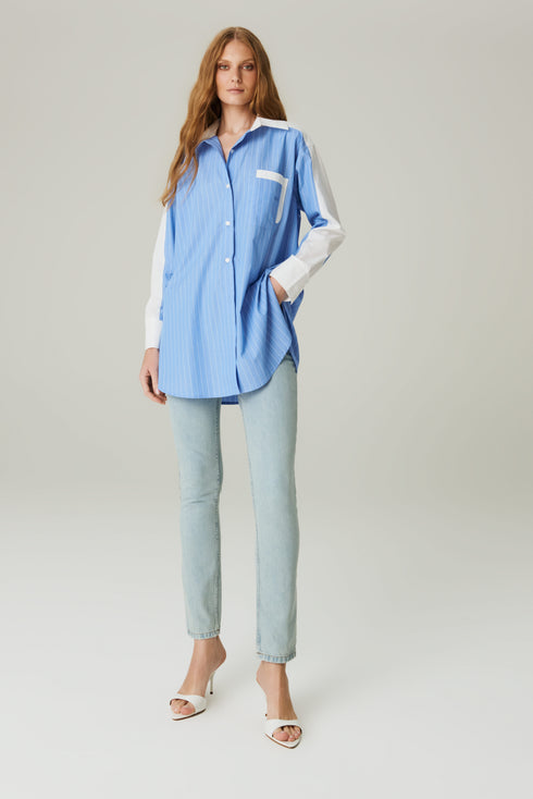 CAMISA OVER LISTRA RECORTE AZUL CLARO