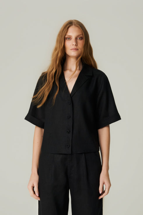 CAMISA LINHO MANGA CURTA PRETO