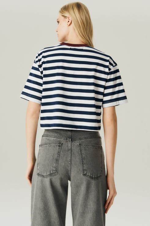 T-SHIRT CROPPED LISTRADO OFF WHITE/ MARINHO