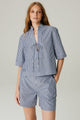 BLUSA DECOTE LISTRA MARINHO
